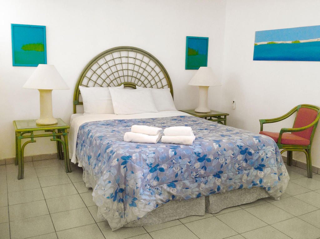 Portobello Apartments - Bonaire الغرفة الصورة